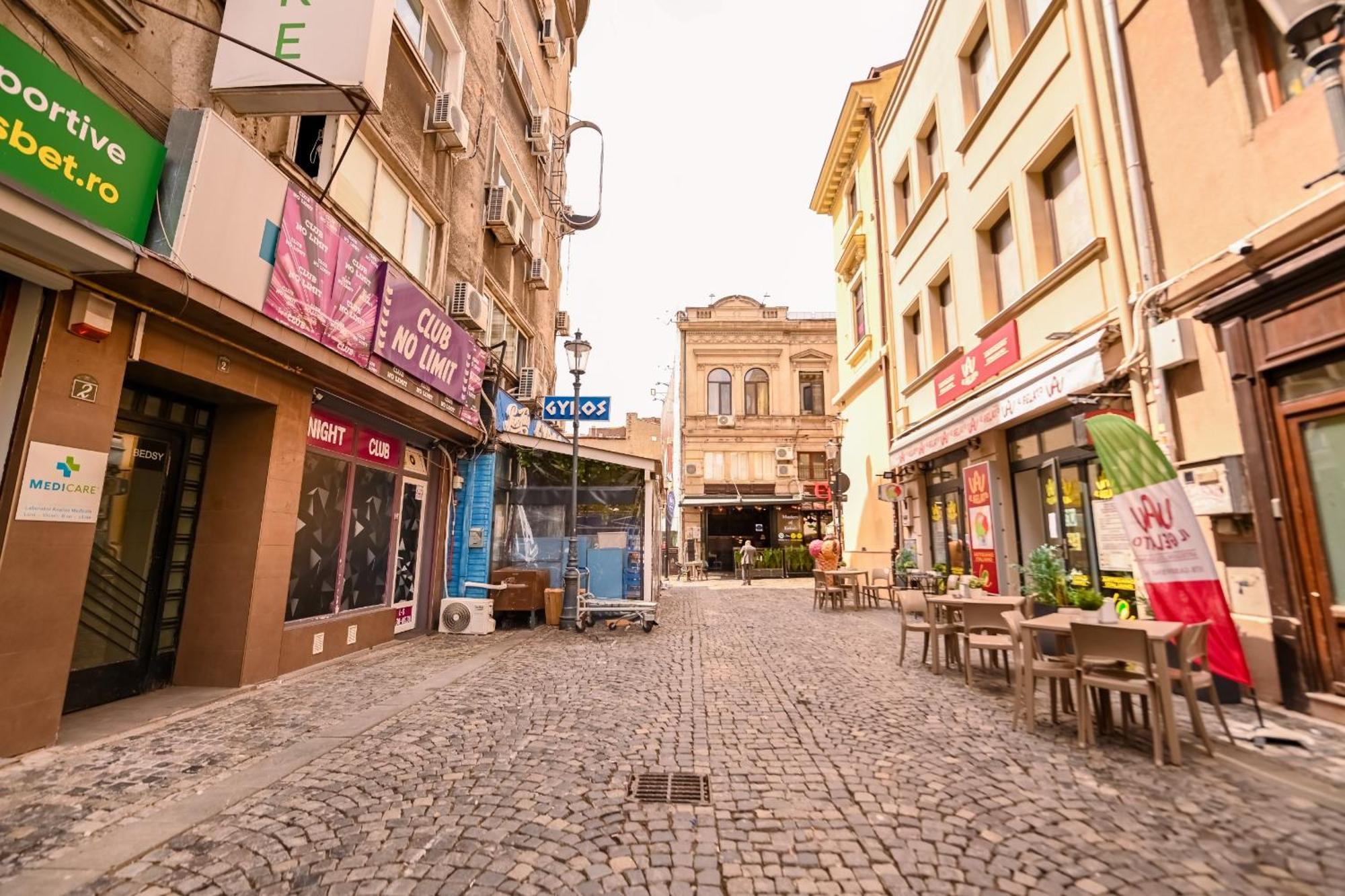 Old Town Charm - Modern & Comfortable Accommodation In The Heart Of The City Bukarest Exterior foto