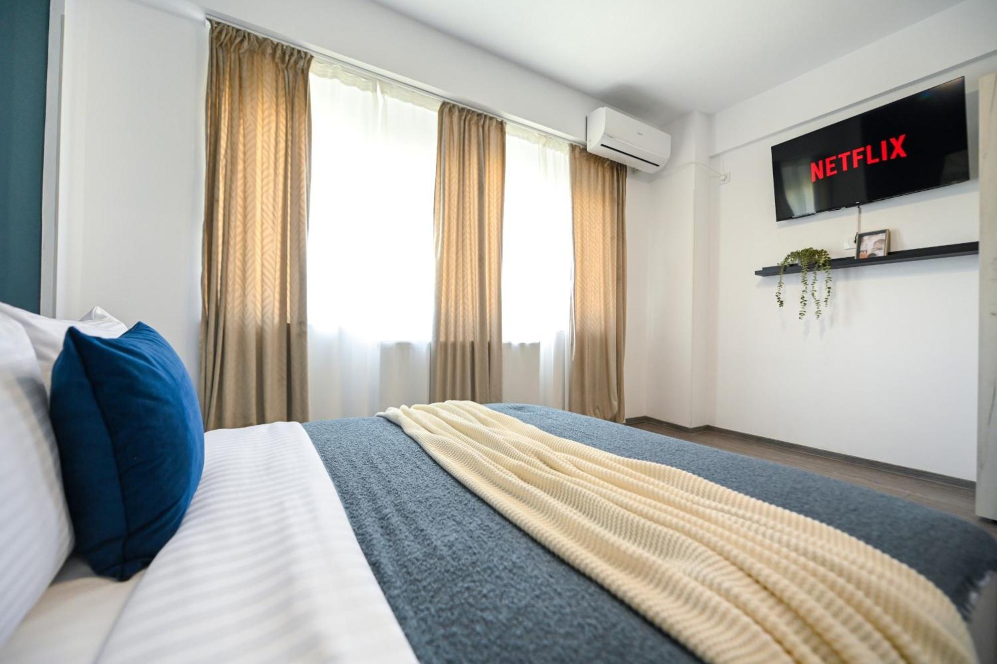 Old Town Charm - Modern & Comfortable Accommodation In The Heart Of The City Bukarest Exterior foto